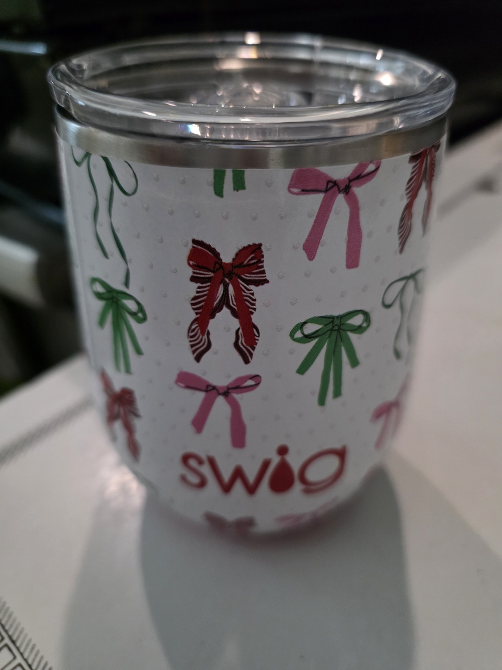 Swig Insulated Stainless Steel Tumbler w/ Drink-Through Lid Bows
